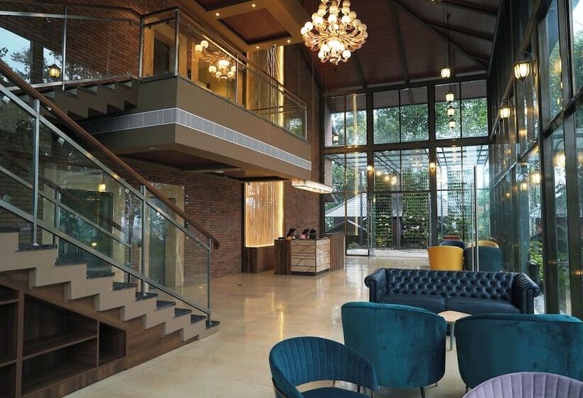 فندق Elephant Passage Resort Munnar