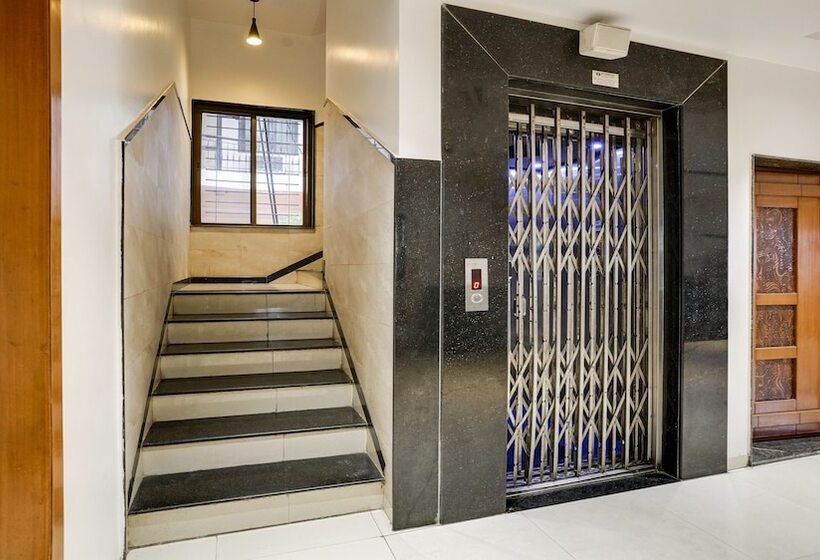 Fabhotel Kiara Govind Park