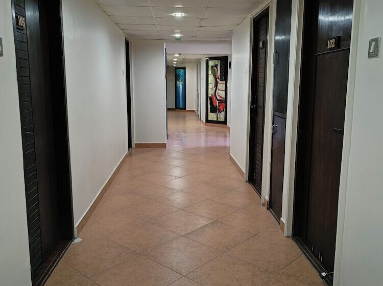 בית מלון כפרי Heritage 2001 Nagpur