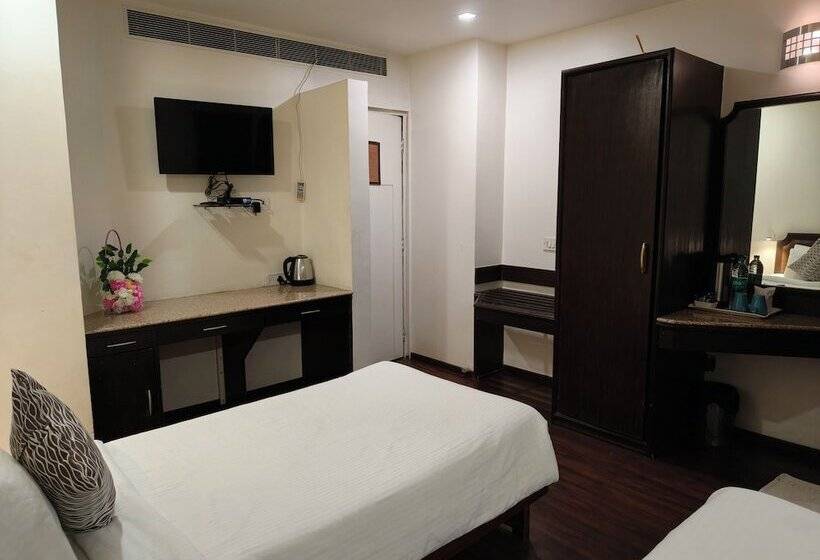 בית מלון כפרי Heritage 2001 Nagpur