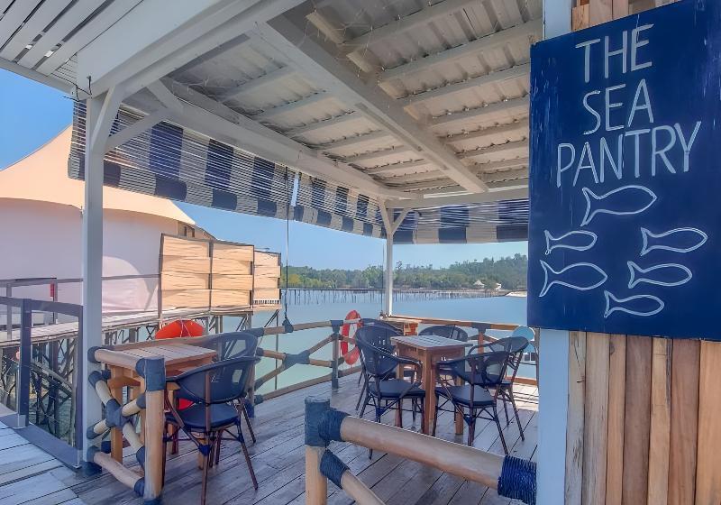 בית מלון כפרי Kiki Beach Resort, Batam