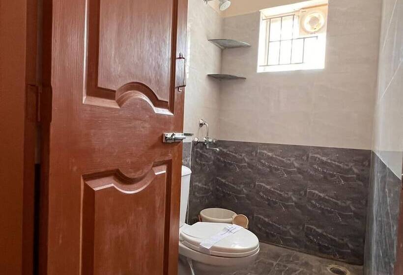 酒店 Shantham Service Apartments, Kinathukadavu