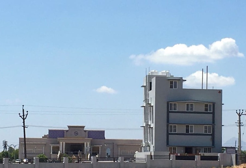 酒店 Shantham Service Apartments, Kinathukadavu