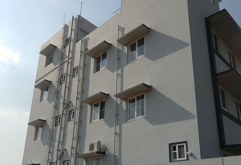 酒店 Shantham Service Apartments, Kinathukadavu