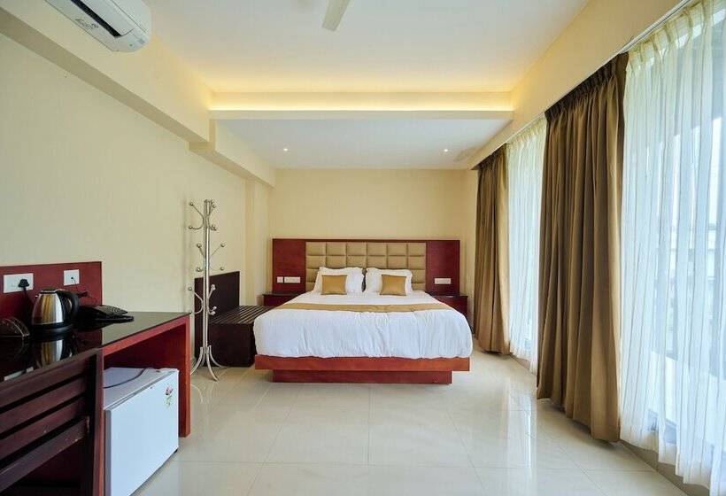 호텔 Thekkady Gavi Suites