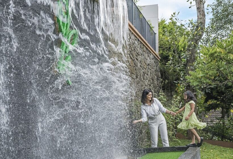 酒店 Wild Avenue Resort & Spa