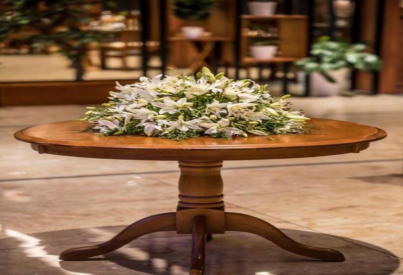 酒店 Wild Avenue Resort & Spa