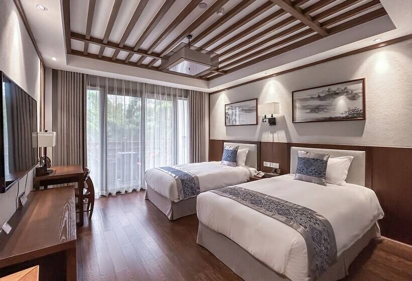 호텔 Yangshuo Picturesque Resort   Free Train Station Pick Up