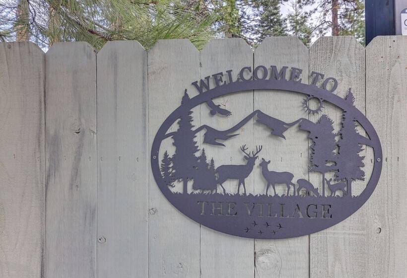 Quiet Lake Almanor Cabin, Steps To Fishing