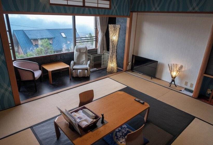 אתר נופש Hakonegora Guamdog Honten