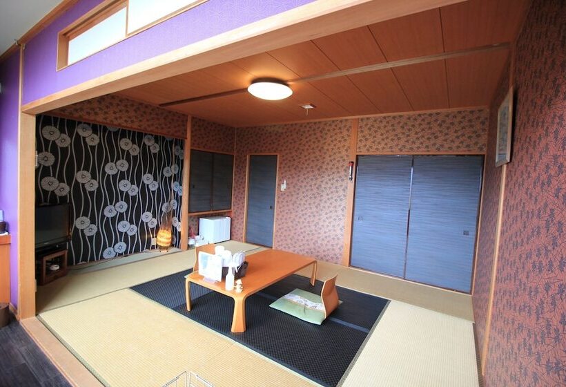 אתר נופש Hakonegora Guamdog Honten