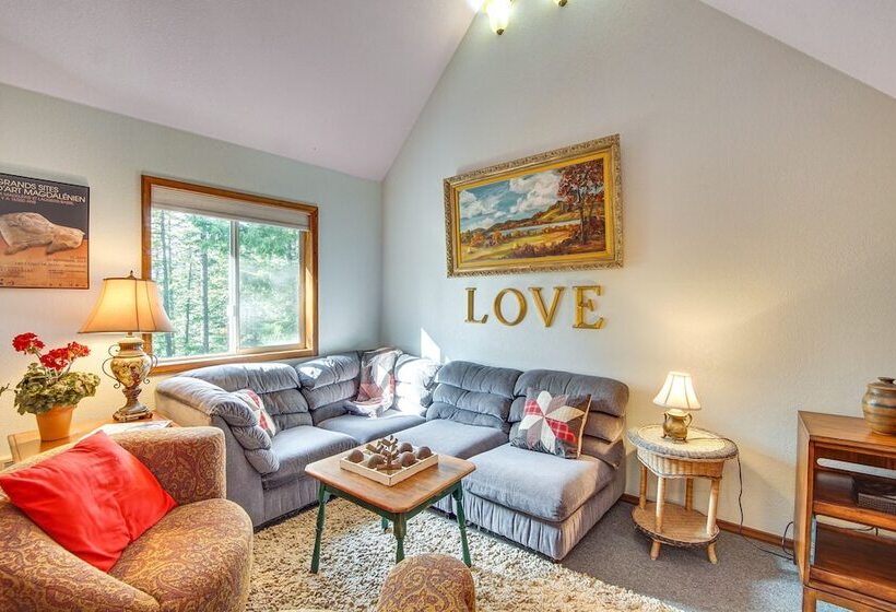 Washington Mountain Cabin: 1 Mi To Lake Cle Elum