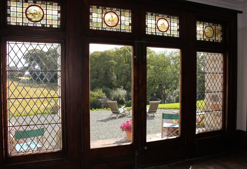 Bed and Breakfast Costislost Organic Retreat