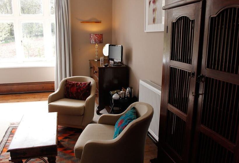 Bed and Breakfast Costislost Organic Retreat