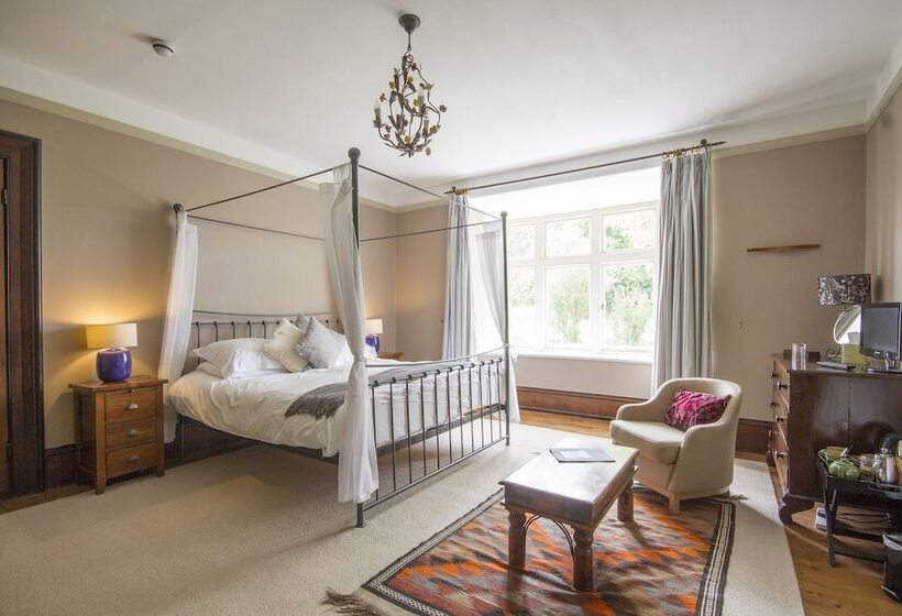 Bed and Breakfast Costislost Organic Retreat