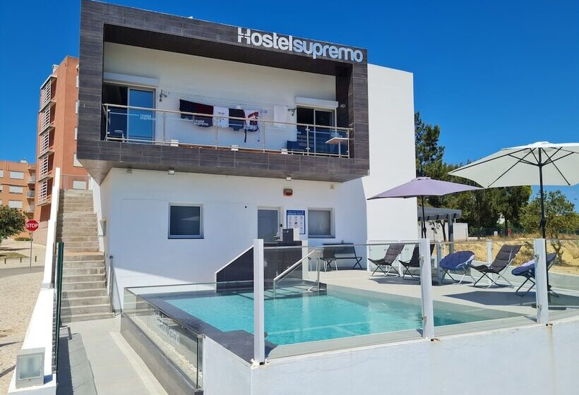 Hostel Supremo