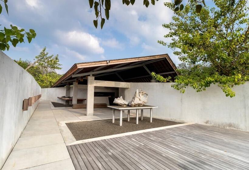 בית מלון כפרי Berugo Cottage