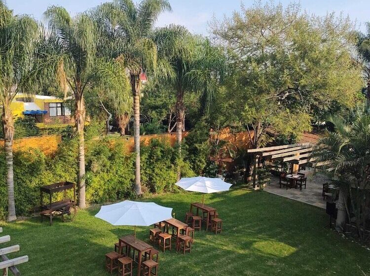هتل Ex Hacienda Santa Elena