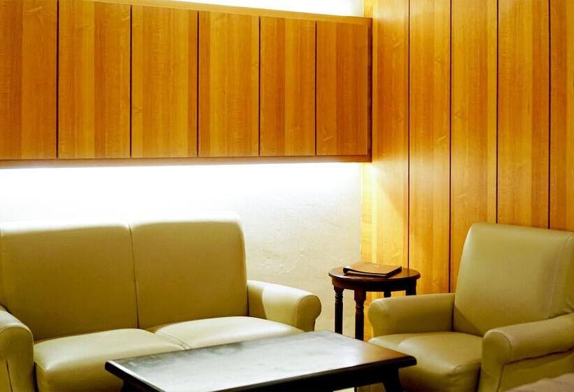 هتل Portola Grand Arabia