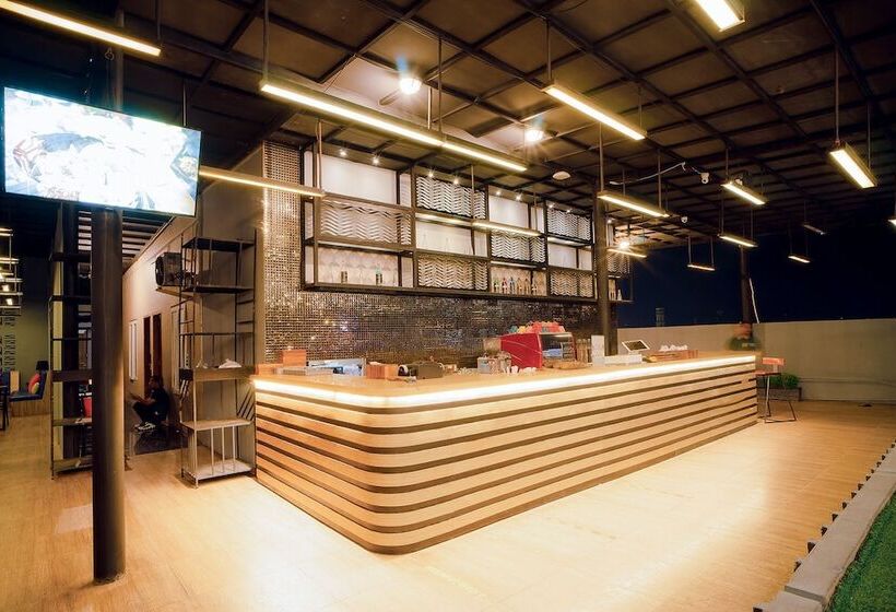 ホテル Portola Grand Arabia