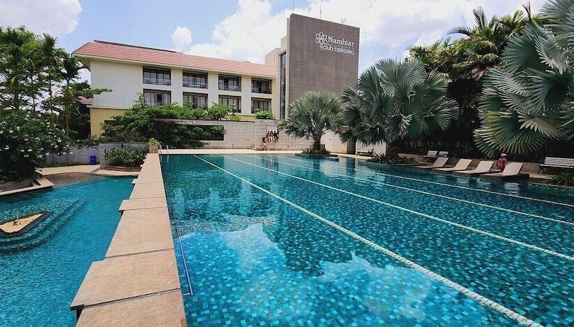 בית מלון כפרי Nambiar Club Bellezea