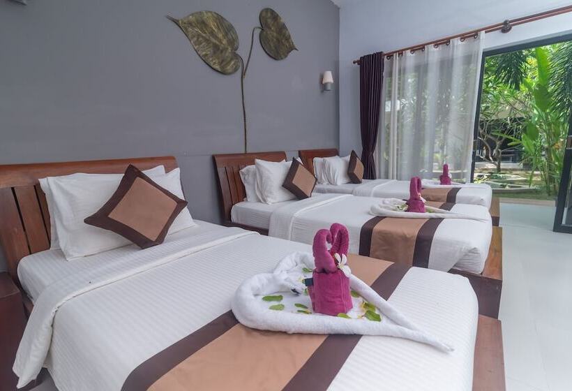 호텔 New Riverside