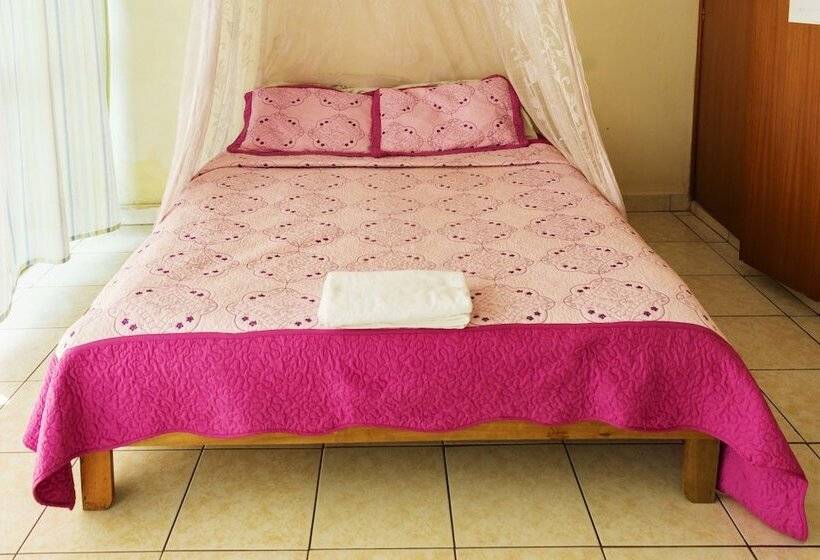 هتل Sunrise Apartments