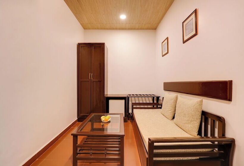 Keys Lite By Lemon Tree Hotels, Sylvan, Dapoli