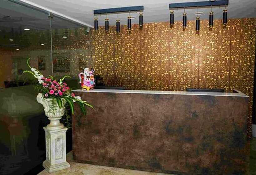 Fabhotel Prime Vdara