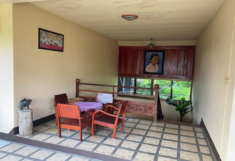 レジデンス Kumjawjomkaew