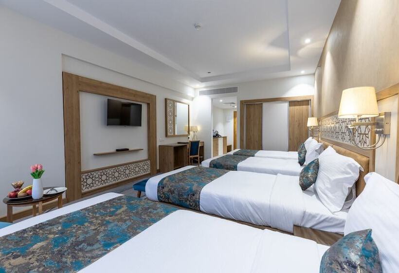 Time Ruba Hotel & Suites