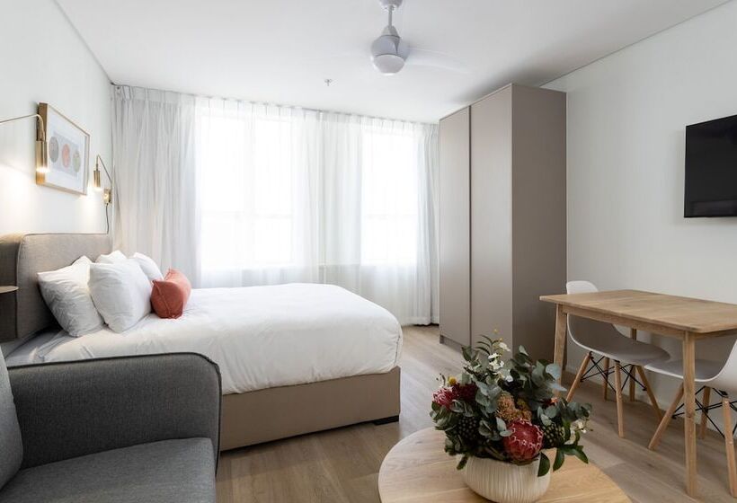 Habitat Aparthotel By Totalstay