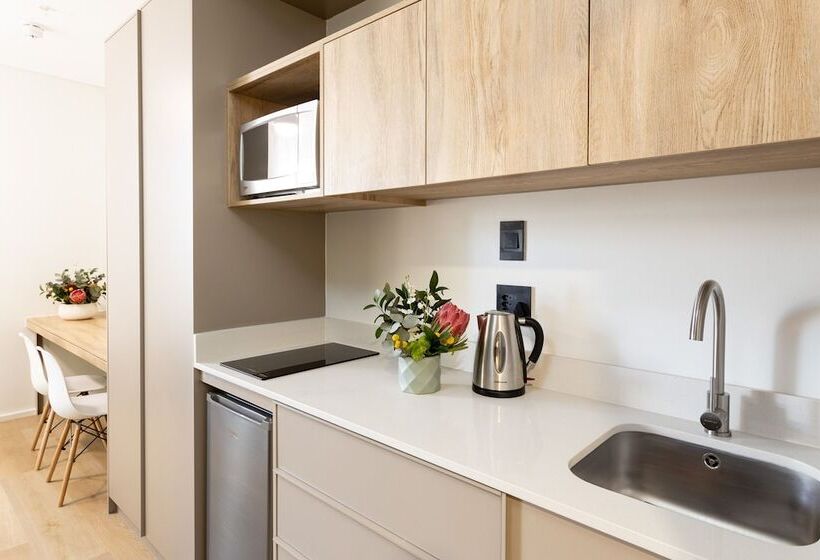 Habitat Aparthotel By Totalstay