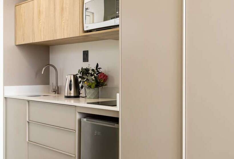 Habitat Aparthotel By Totalstay