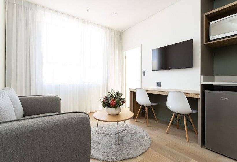 Habitat Aparthotel By Totalstay