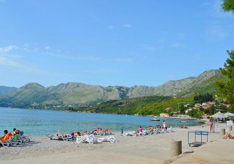 فندق Apartments Niksa