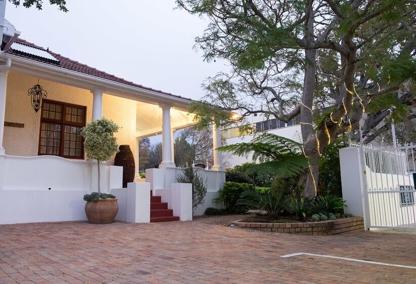 5 Camp Street Guesthouse & Self Catering