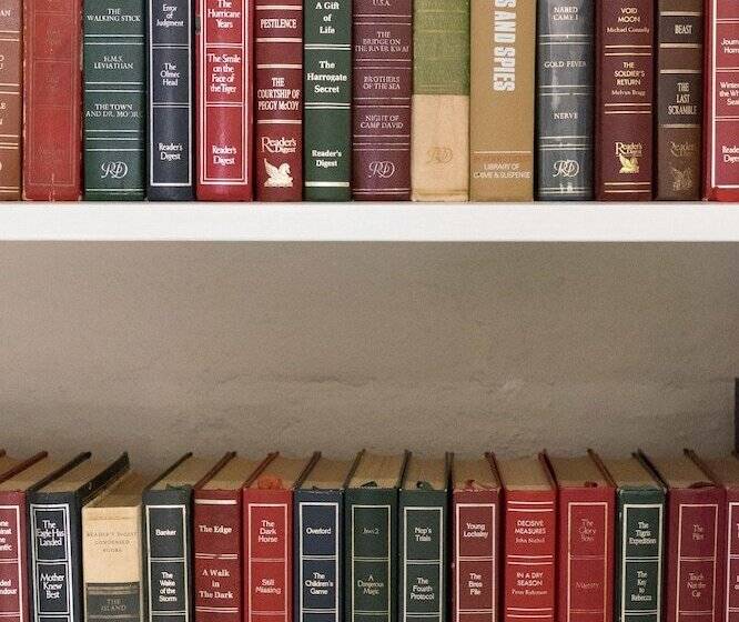 5 Camp Street Guesthouse & Self Catering