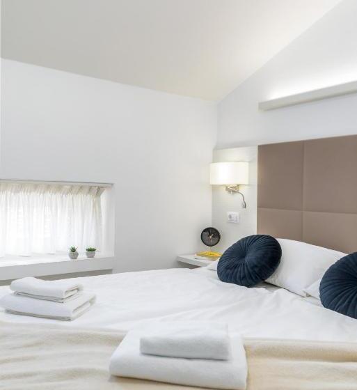 호스텔 Boutique Suites Joyce