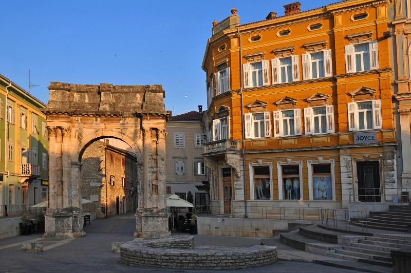 호스텔 Boutique Suites Joyce