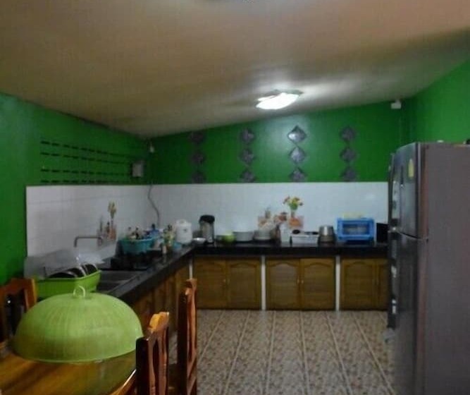 הוסטל Kama Siri