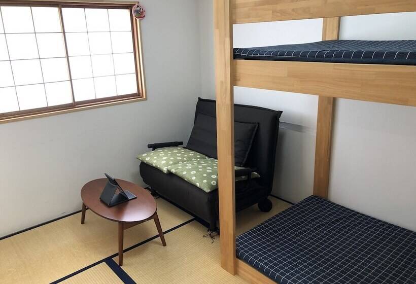 호스텔 Kanazawa Guesthouse Stella