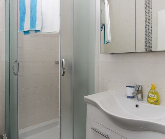 Apartments Villa Karmen