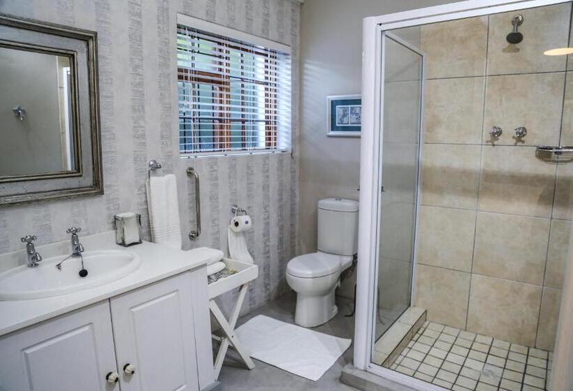 مبيت وإفطار 5 Konings Guesthouse