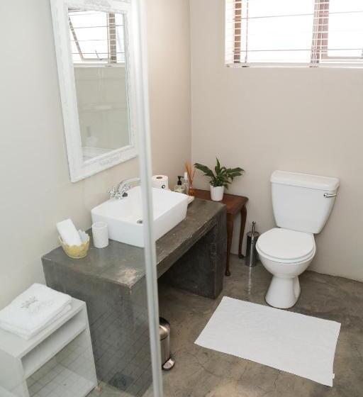 مبيت وإفطار 5 Konings Guesthouse