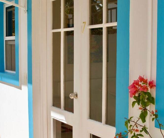 민박 Brisas Doradas