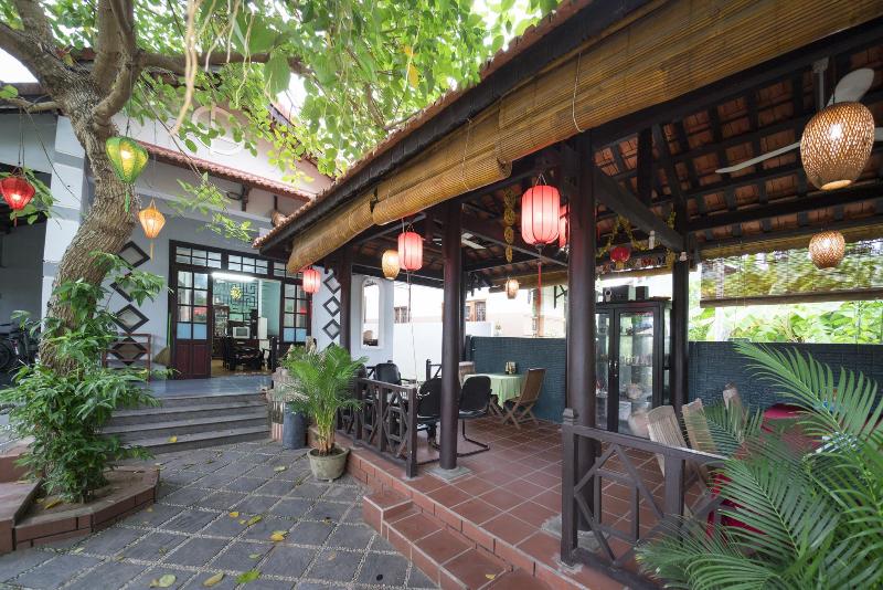 تختخواب و صبحانه Countryside Moon Homestay