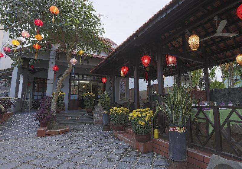 تختخواب و صبحانه Countryside Moon Homestay