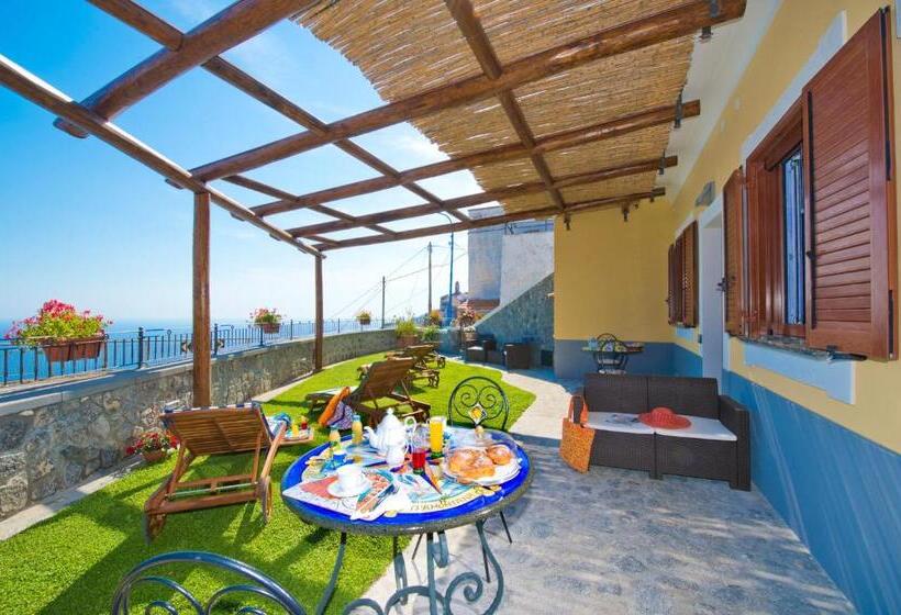 Bed and Breakfast La Mela Blu