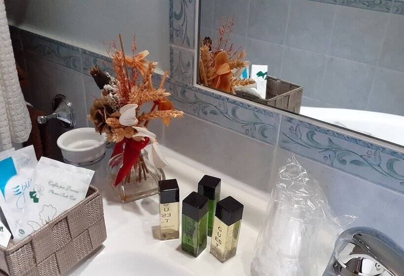 تختخواب و صبحانه Li Muntigeddi